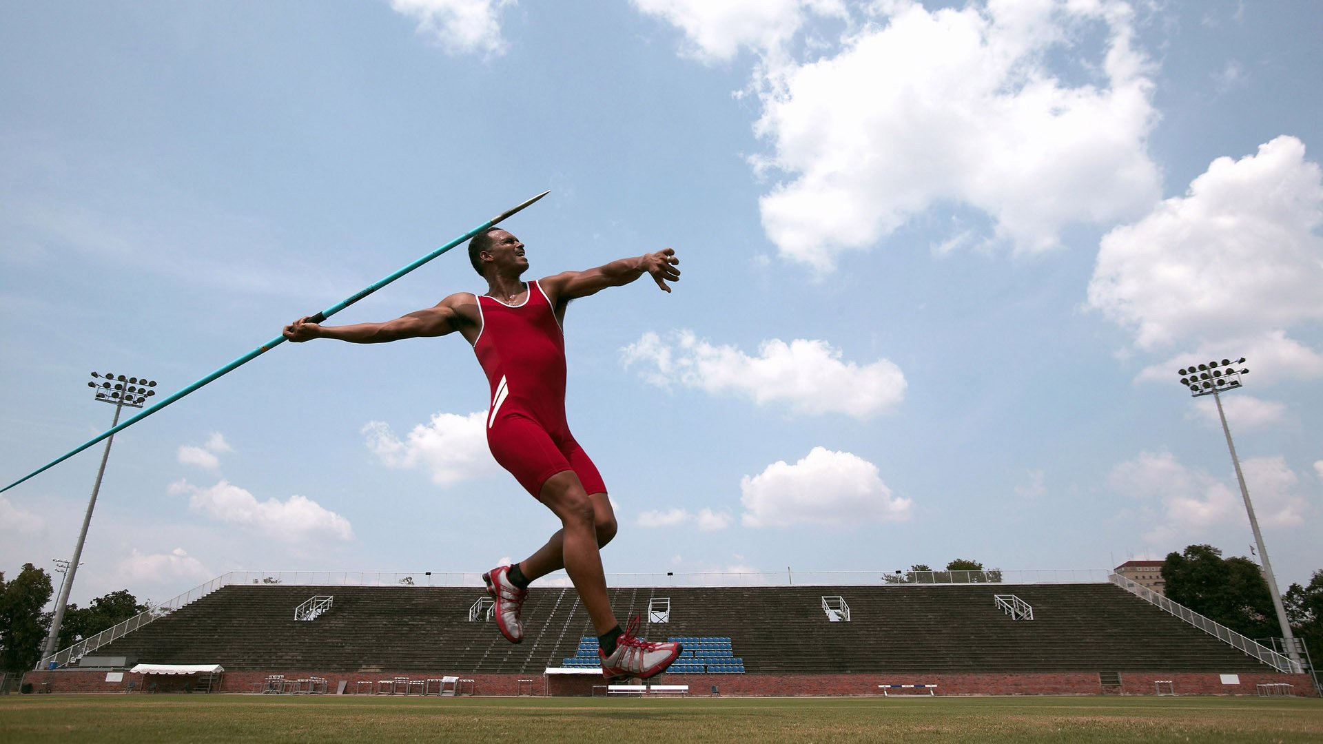 墨西哥男足在巴黎奥运会比赛中以1-0战胜意大利，墨西哥男足能否战胜巴西晋级决赛